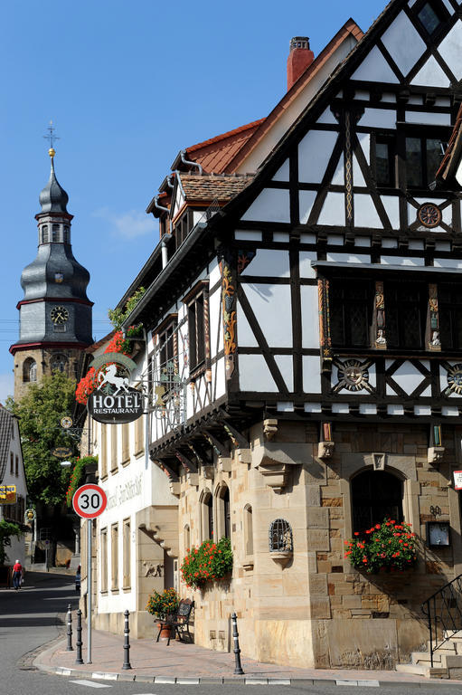 Weinkastell Zum Weissen Ross Hotel Kallstadt Buitenkant foto